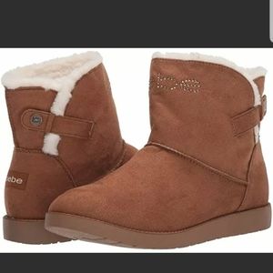 New winter boots faux fur post is for 1 pair